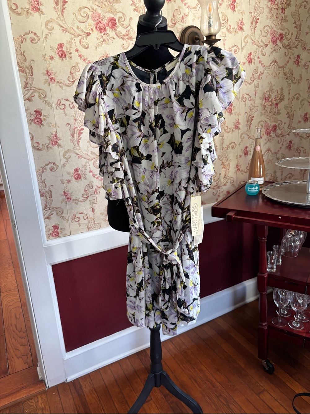Flutter-Sleeve Mini Dress in White Floral